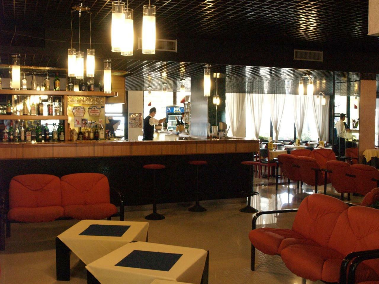 Hotel Caravelle&Minicaravelle ลิโดดิเยโซโล ภายนอก รูปภาพ
